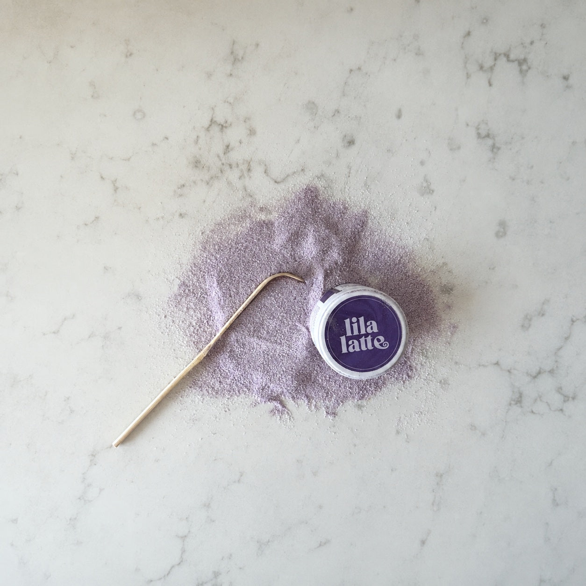El ube en polvo por dentro: morado natural, sin colorantes